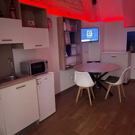 アパート Il Sottano Del Cuore